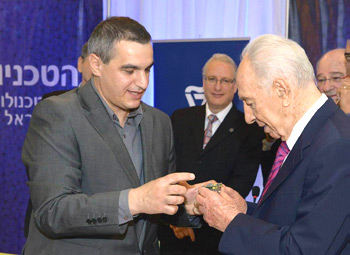 Picture for President Shimon Peres Visits the Technion